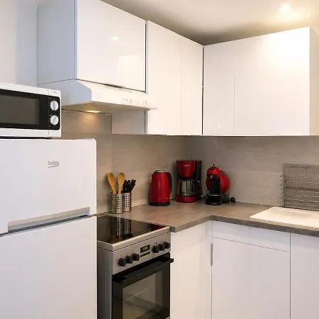 Apartmán Le Heliodore , Air Conditioning, Beaches 5 Minutes Away On Foot